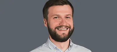 Андрей Степанов